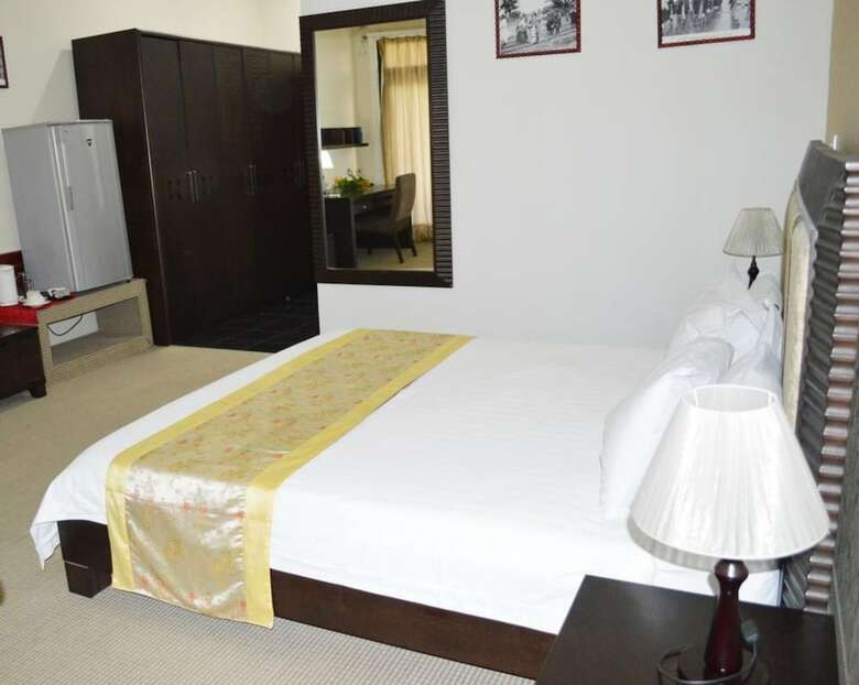 Hotel Loumaile Lodge