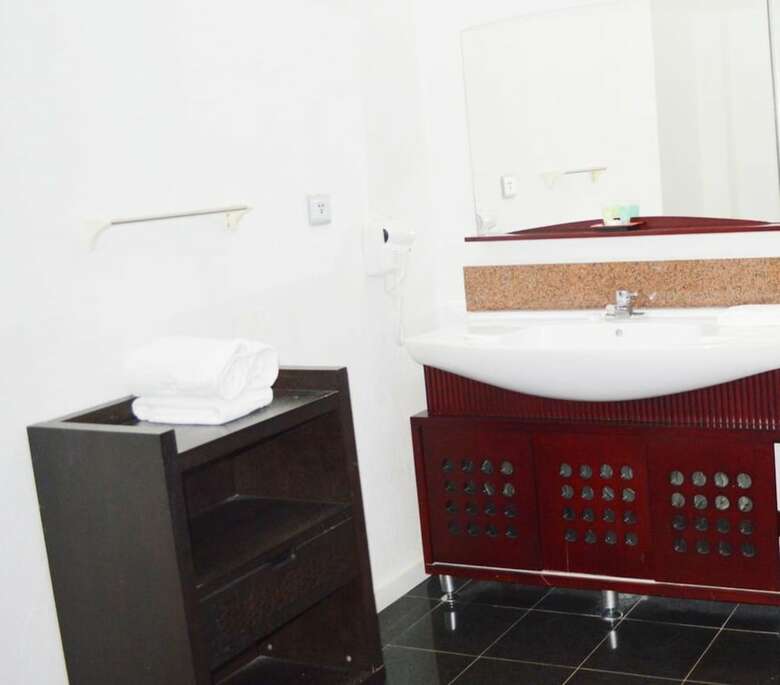 Hotel Loumaile Lodge