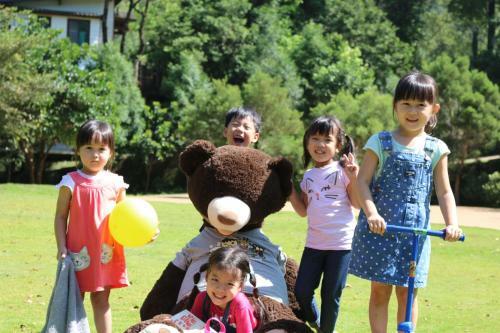 Bear Meets Moose Homestay B&B