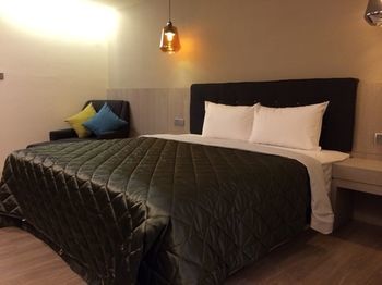 Fine Hotel