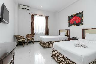 Emia Hotel