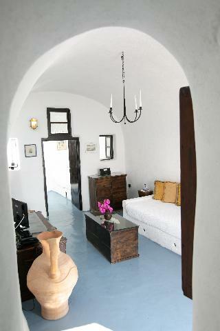 Villa Alexander's Suites