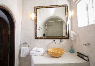 Villa Alexander's Suites