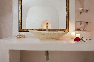 Villa Alexander's Suites