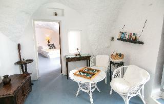 Villa Alexander's Suites