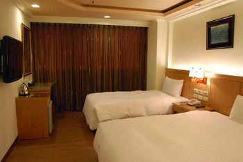 Paris Hotel