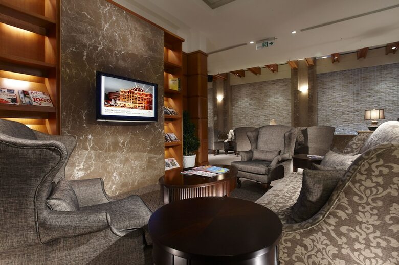 E-da Royal Hotel