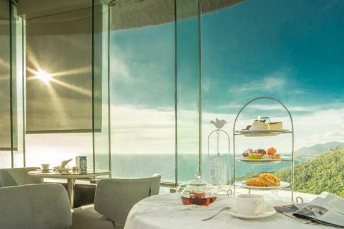 Hotel H Resort