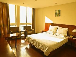 Hotel Greentree Inn Xiangshui  Bus Station Express