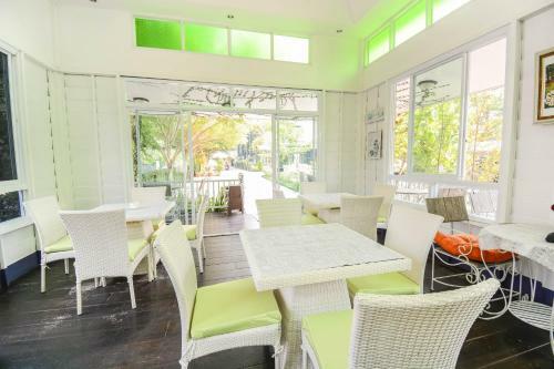 Albergue The Target Residence