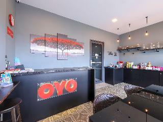 Hotel Oyo 1145 Lea Guest House & Cafe