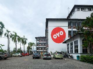 Oyo 749 Bukit Bendera Resort