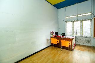 Oyo 2197 Pulau Laut Guest House
