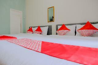 Oyo 2376 Tiara Family Residence