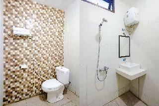 Oyo 2476 Maguwo Indah Homestay