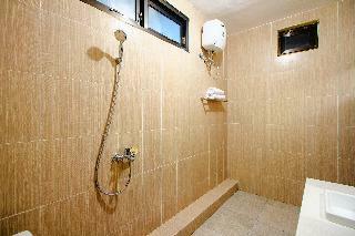 Oyo 2476 Maguwo Indah Homestay