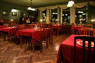 Hotel Szarotka