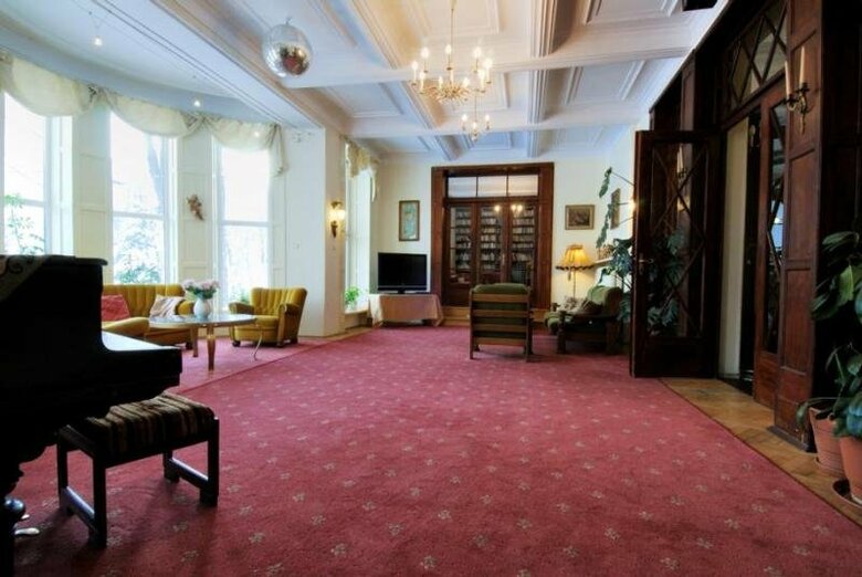Hotel Willa Carlton