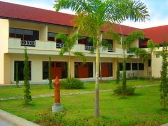 Golden Land Hotel