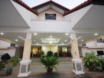Golden Land Hotel
