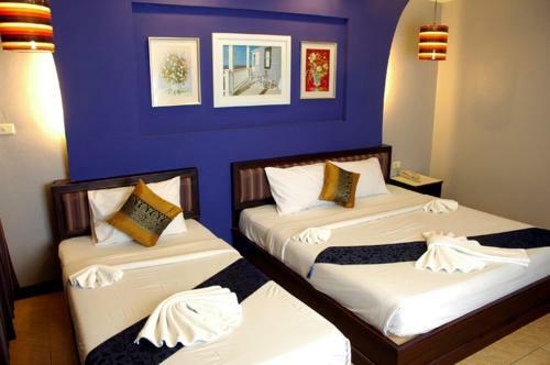 Hostal A Mansion Hotel