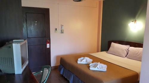 Hostal A Mansion Hotel