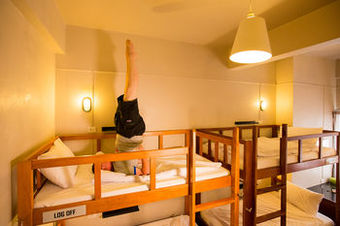 Pak-up Hostel