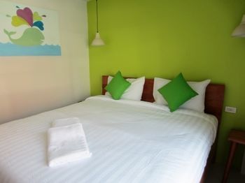 Sleep Whale Hotel