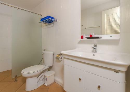 Hostal Tropical Sands