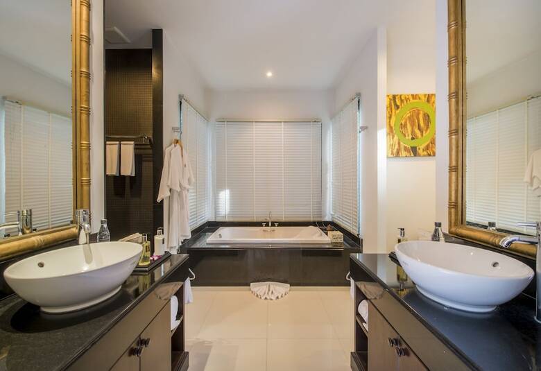 Hotel The Bell Pool Villa Resort Phuket