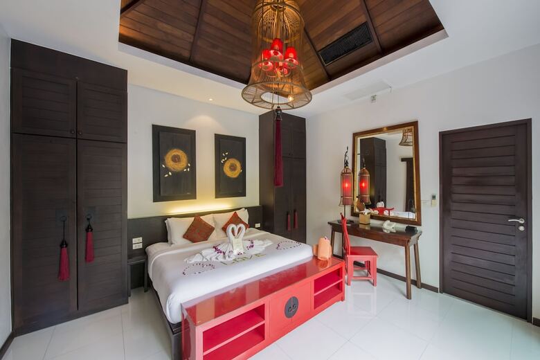 Hotel The Bell Pool Villa Resort Phuket