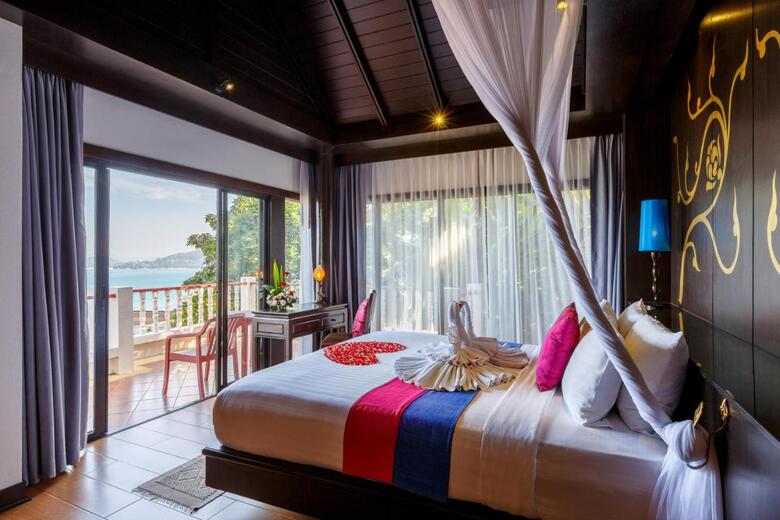 Hotel Aquamarine Resort & Villa