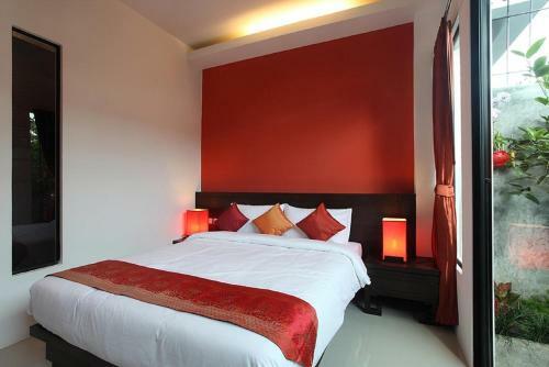 Hostal Karon Sino House