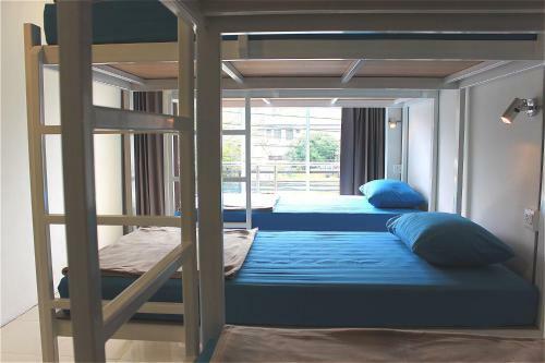 Ananas Phuket Central Hostel