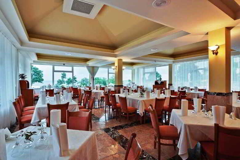 Hotel Cleopatra