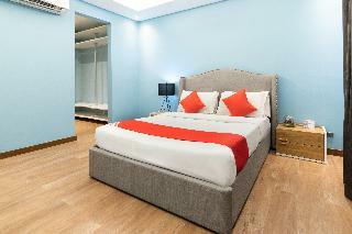 Oyo 146 Solace Hotel