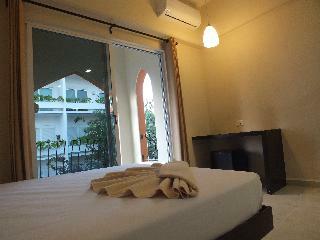 Sahara Hotel