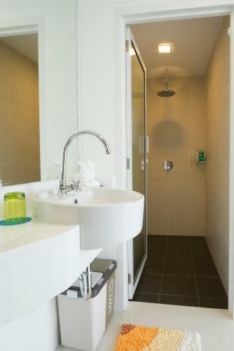 Hotel The Wide Suites