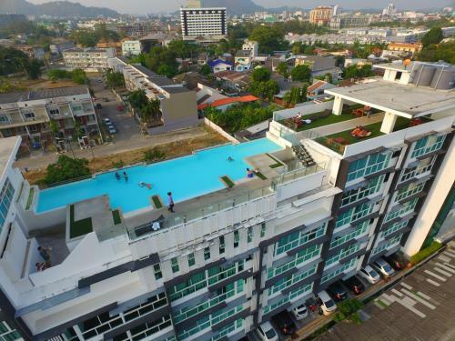 Hotel The Wide Suites
