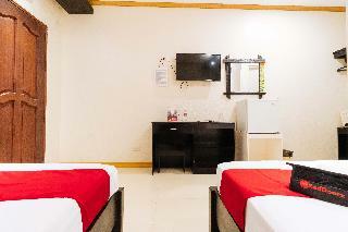 Hotel Reddoorz Premium Near Pristine Beach