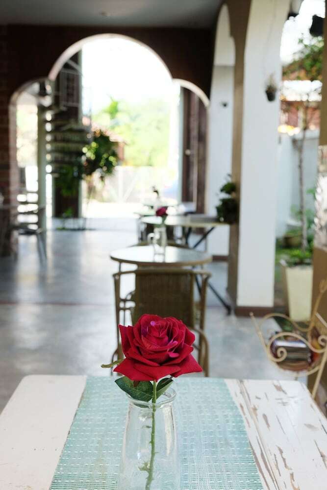 Hotel Pai In Town