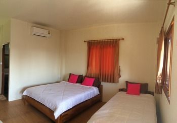 Hostal Pai Porpeang Guesthouse