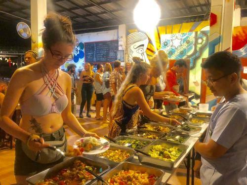 Hostal Pai Circus School And Resort