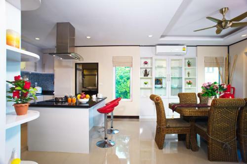 Samui Sunrise Seaview Villa