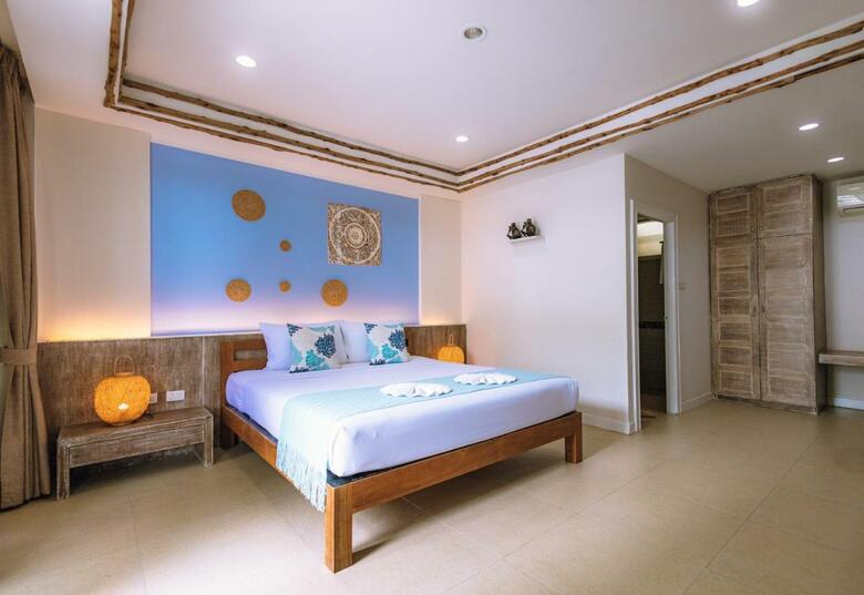 Hotel Ark Bar Beach Resort
