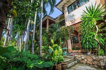 Hotel Oasis Hakuna Matata