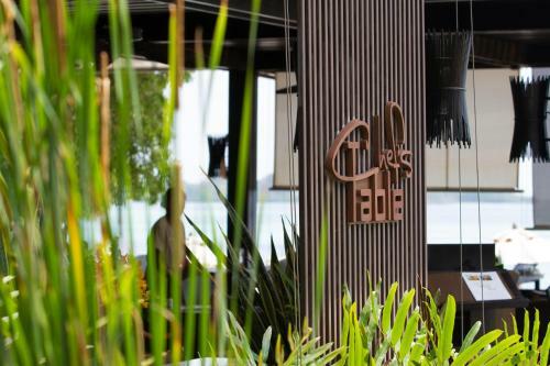 Hotel Sareeraya Villas & Suites