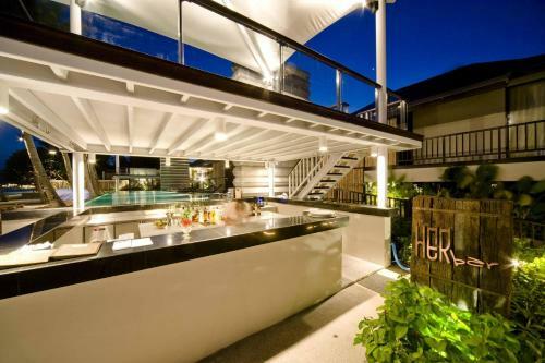Hotel Sareeraya Villas & Suites