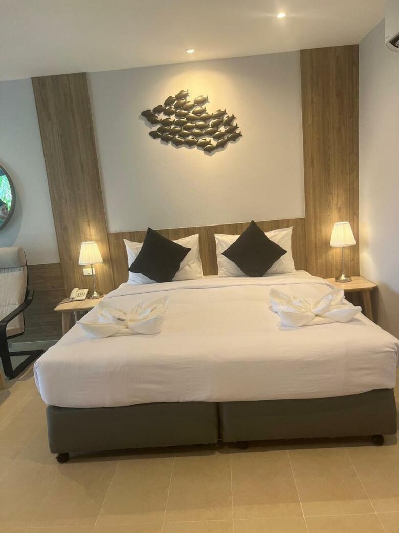 Hotel Evergreen Resort