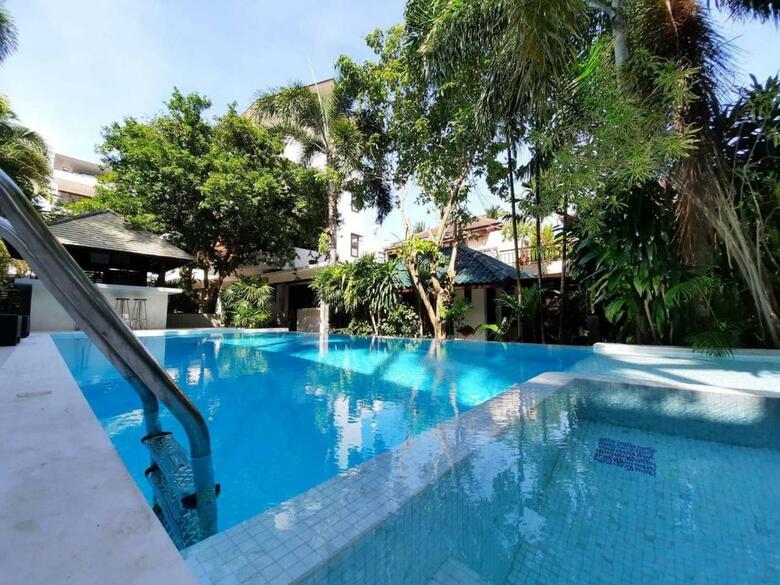 Hotel Evergreen Resort